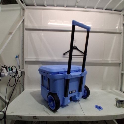 COLEMAN PRO HARDSIDE WHEELED COOLER - 55QT - SKY BLUE (MODEL: CM5409) image 8