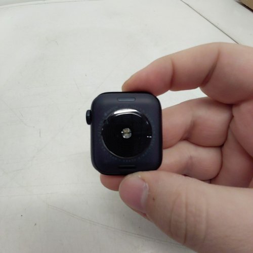 APPLE WATCH SE THIRD GEN (GPS 40MM) SMART WATCH W/MIDNIGHT ALUMINIUM CASE WITH MIDNIGHT SPORT BAND image 4