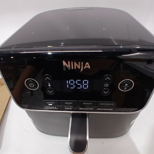 NINJA AIR FRYER PRO 4-IN-1 AIR FRYER -5QT - BLACK (MODEL: AF141C) image 2