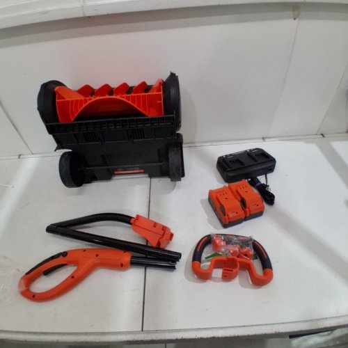 VOLTASK CORDLESS ELECTRIC SNOW SHOVEL WITH CHARGER AND LED LIGHTS - 16" - 48V - BLACK/ORANGE (MODEL: CSS004-160) image 5