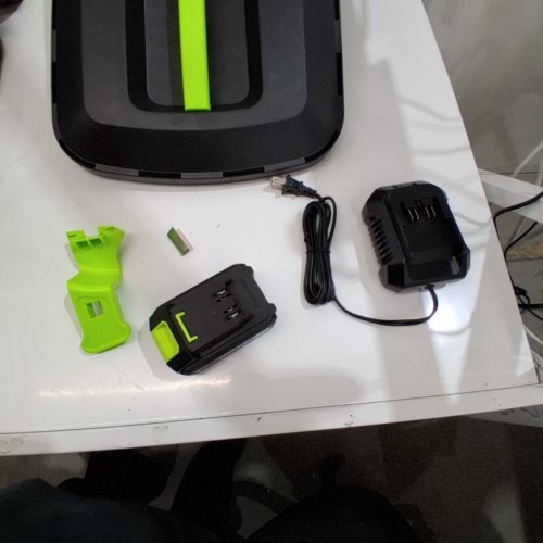 STEELITE CORDLESS ELECTRIC LAWN MOWER - 5-POSITION HEIGHT ADJUSTMENT WITH 8 GALLON GRASS BAG - CHARGER INCLUDED - 13'' - 21V - ( MODEL: ‎DG500 ) image 5