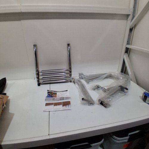 MARINE DEPOT BOAT/POOL FOLDING LADDER - 4-STEPS - SILVER image 2