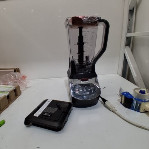 NINJA PROFESSIONAL BLENDER - 72OZ PITCHER/900W - BLACK/SILVER (MODEL: NJ600WMC) image 3