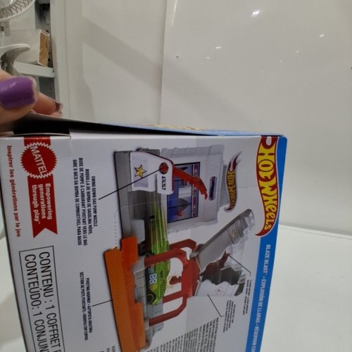 HOT WHEELS BLAZE BLAST PLAYSET - RED/GREY (MODEL: FJN36) image 4