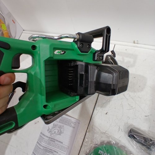 METABO HPT CORDLESS REAR HANDLE CIRCULAR SAW - 7-1/4" BLADE - GREEN/BLACK (MODEL: C3607DWA) image 4