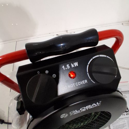 GREENHOUSE HEATER - 1500W - BLACK / RED (MODEL: BG-E2A) image 2