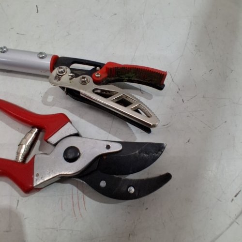 2PC LNG REACH PRUNER SHEARS 1/2", 3.5FT - RED AND SILVER image 3