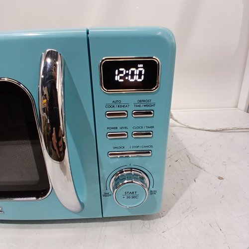 GALANZ RETRO-STYLE DIGITAL MICROWAVE OVEN - 0.7CU.FT - BLUE (MODEL: GLCMKZ07BER07) image 2