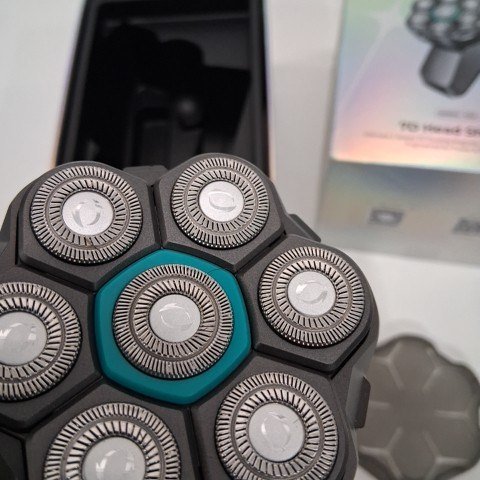 KENSEN 7D HEAD SHAVER - BLACK AND TEAL (MODEL: SERIES S32) image 4
