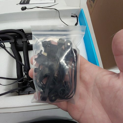 LIAN LI HYDROSHIFT II LIQUID CPU COOLER - 360 MM - BLACK image 4