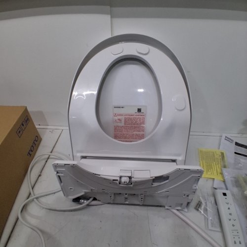 TOTO WASHLET ELECTRIC BIDET TOILET SEAT WITH REMOTE CONTROL HEAT & SOFT-CLOSE LID - ROUND - WHITE (MODEL: SW3083#01) image 6