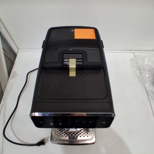 PHILIPS 3300 SERIES FULLY AUTOMATIC ESPRESSO MACHINE WITH LATTEGO MILK SYSTEM AND INTEGRATED GRINDER - GLOSSY BLACK (MODEL:EP3341/50) image 4