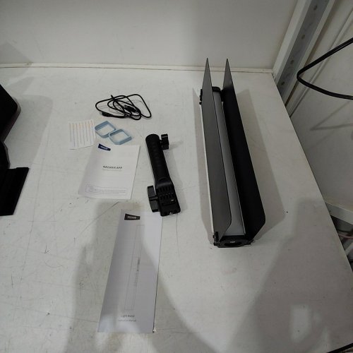 NEEWER RGB LED TUBE RECHARGEABLE MAGNETIC HANDHELD STICK LIGHT - 2500 K-10000 K - BLACK (MODEL: RGB2) image 4