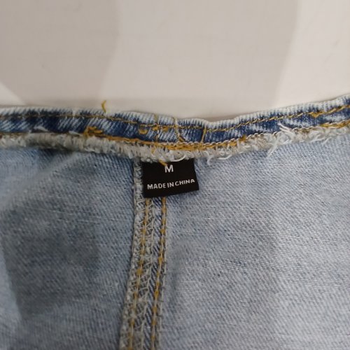 WOMEN'S UNBRANDED DENIM CROPPED MINI VEST - MEDIUM - LIGHT WASH image 2