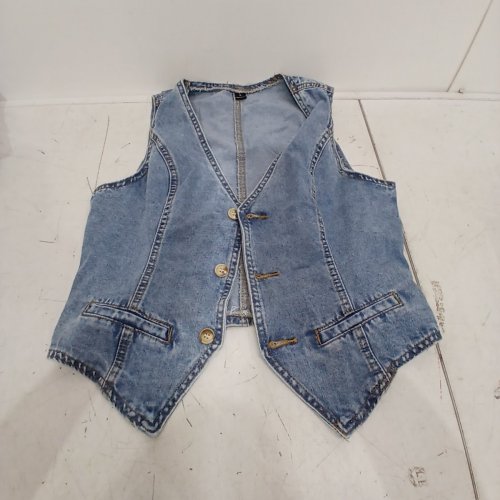 WOMEN'S UNBRANDED DENIM CROPPED MINI VEST - MEDIUM - LIGHT WASH image 3
