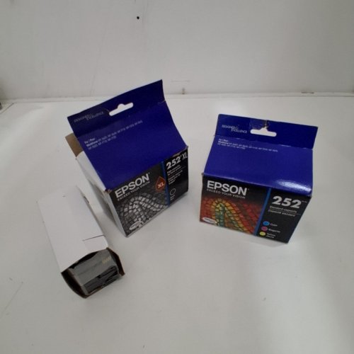 2 ASSORTED EPSON 252 SERIES INK CARTRIDGE PACKS FOR SELECT WORKFORCE PRINTERS - STANDARD CAPACITY CYAN, MAGENTA, YELLOW, AND BLACK (MODEL: T252520 / T252120-D2) image 3