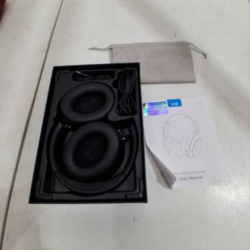 NOISE CANCELLING WIRELESS HEADPHONES - BLACK (MODEL: A18) image 3