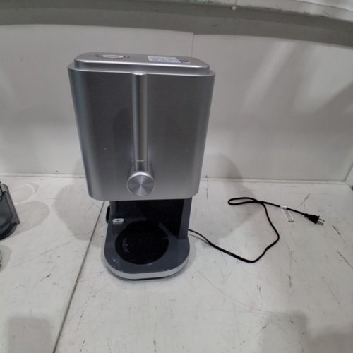NINJA CREAMI SWIRL 13-IN-1 SOFT SERVE ICE CREAM AND FROZEN TREAT MACHINE - BLACK/GREY/SILVER (MODEL: NC701C) image 6