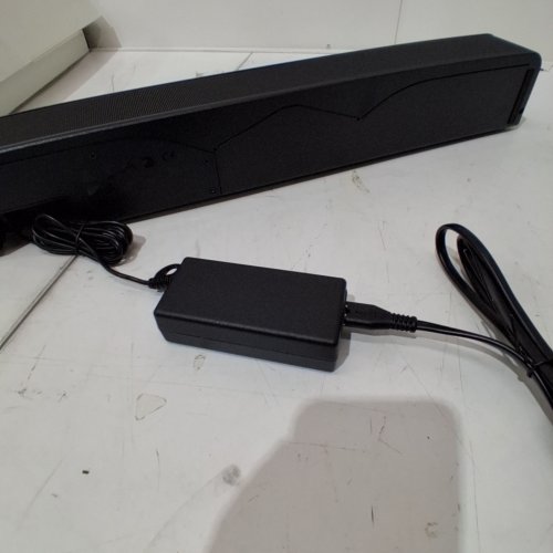 BOSE SOLO SOUNDBAR SERIES II WITH REMOTE AND SURROUND SOUND - 22" (MODEL: 845194-1100) image 2