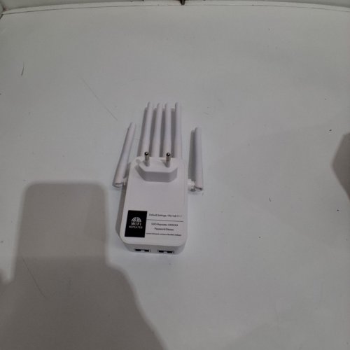 WIRELESS WI-FI REPEATER EXTENDER - 1200MBPS - WHITE (MODEL: EX003) image 4