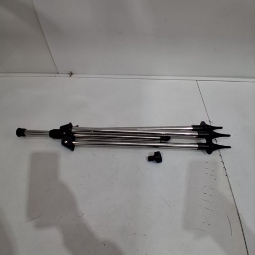 ADJUSTABLE SPRINKLER TRIPOD BASE FOR LAWN GARDEN WATERING IRRIGATION - G1/2" - TRIPOD ONLY image 3