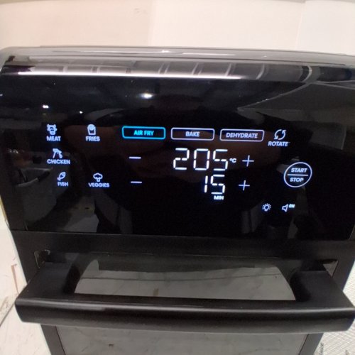 CHEFMAN 6-IN-1 DIGITAL AIR FRYER OVEN - 12QT CAPACITY - BLACK (MODEL: RJ38-RDO-V12-CA) image 2