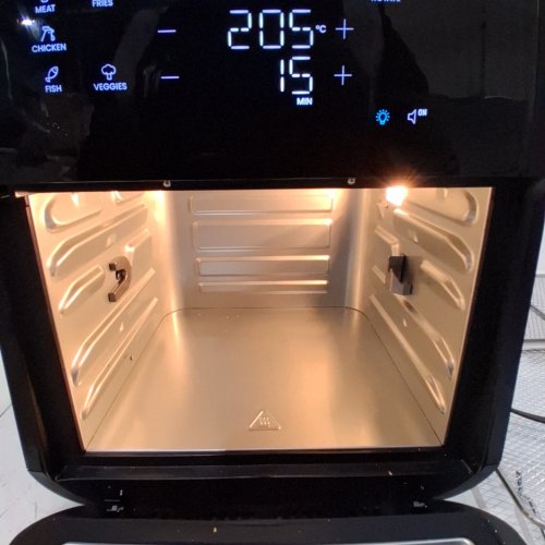 CHEFMAN 6-IN-1 DIGITAL AIR FRYER OVEN - 12QT CAPACITY - BLACK (MODEL: RJ38-RDO-V12-CA) image 3