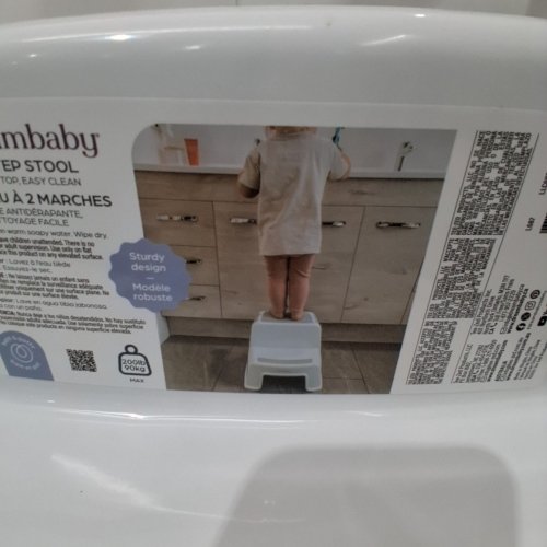 DREAMBABY 2-UP STEP STOOL - GREY/WHITE image 3