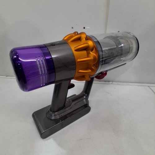 DYSON V15 DETECT PLUS CORDLESS MULTI-PURPOSE VACUUM CLEANER WITH ATTACHMENTS - GREY (MODEL: SV47) image 4