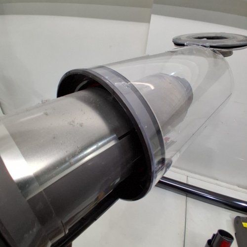 DYSON V15 DETECT PLUS CORDLESS MULTI-PURPOSE VACUUM CLEANER WITH ATTACHMENTS - GREY (MODEL: SV47) image 10