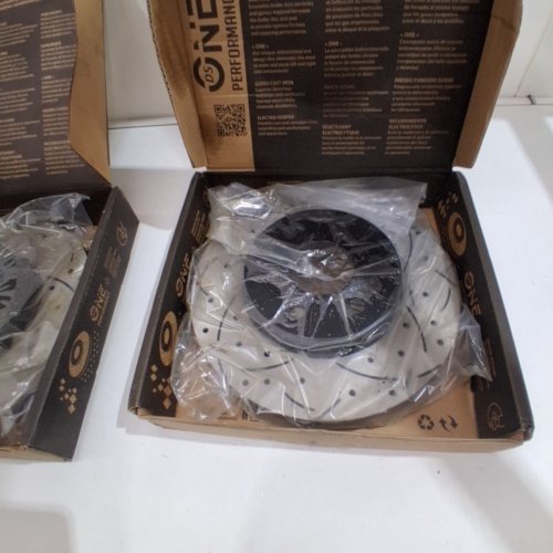 FRONT COATED DRILLED SLOTTED DISC BRAKE ROTOR AND DISC BRAKE PADS FOR VARIOUS SELECTED MODELS (MODEL: CMX-D1802/DS1-582038) image 3