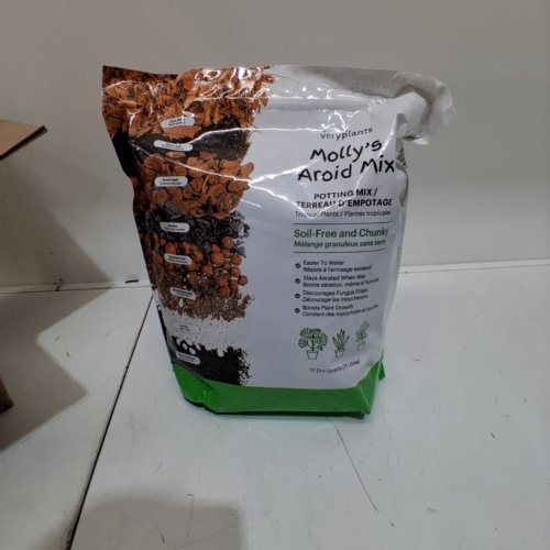 MOLLY'S AROID CHUNKY SOIL-FREE POTTING MIX- 10 QT (9 L) image 2