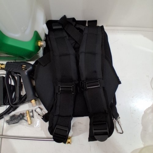 FLOWZONE TYHPOON3 BATTERY-POWERED BACKPACK SPRAYER - 4 GAL. CAPACITY - 18 V - GREEN/BLACK (MODEL: FZVAAK-3) image 6
