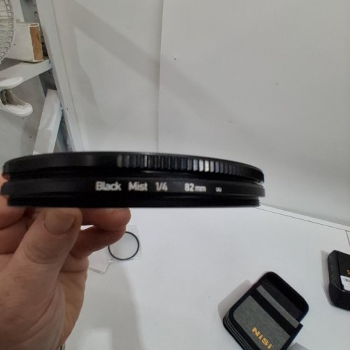 NISI BLACK MIST PROFESSIONAL CAMERA LENS FILTER KIT - PROMIST 1/4, 1/8 LENS - 82 MM - BLACK image 6