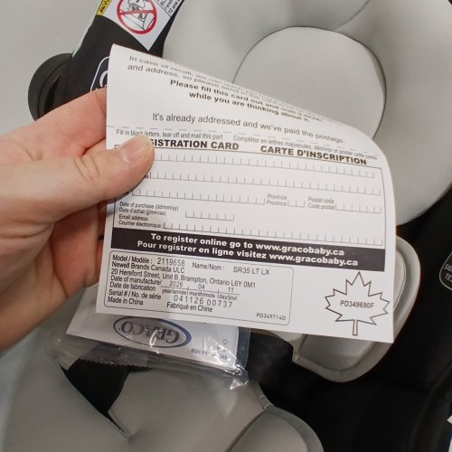 GRACO SNUGRIDE 35 LITE LX INFANT CAR SEAT - MAX WEIGHT 34LBS - BLACK/GREY (MODEL: 2119658) image 2