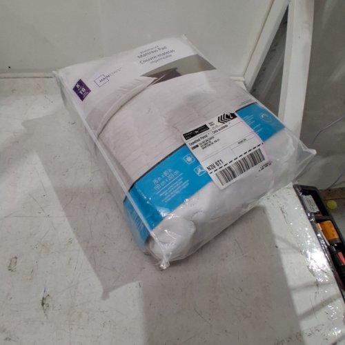 MAINSTAYS WATERPROOF COMFORT MATTRESS PAD - KING - WHITE image 5