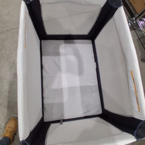GRACO PACK 'N PLAY DAY2DREAM™ BASSINET PLAYARD - WHITE - (MODEL: 9AX00RAICA) image 8