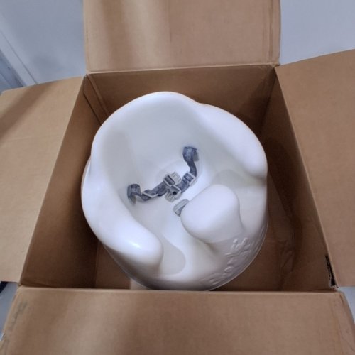 BUMBO FLOOR SEAT FOR TODDLERS - 3 TO 12 MONTHS OLD - WHITE image 2