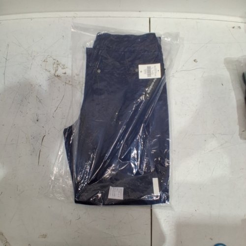 WOMEN'S NORTHERN REFLECTIONS CURVY ESSENTIAL JEANS - SIZE 12P - DARK BLUE WASH image 2
