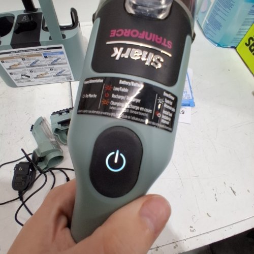 SHARK STAINFORCE CORDLESS HANDHELD CARPET/UPHOLSTERY STAIN CLEANER - (MODEL: HX101C) image 2