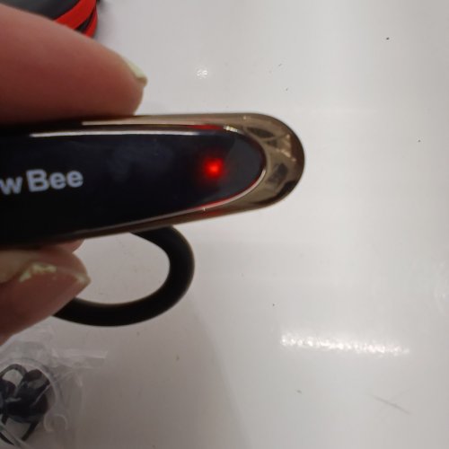 NEW BEE BLUETOOTH WIRELESS EARPIECE WITH MICROPHONE - BLACK (MODEL: LC-B41) image 2