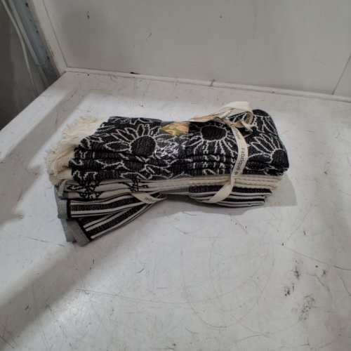 6PK MADE IN PORTUGAL KITCHEN TOWELS - 20" X 28" - BLACK/ WHITE (MODEL: 3400770) image 2