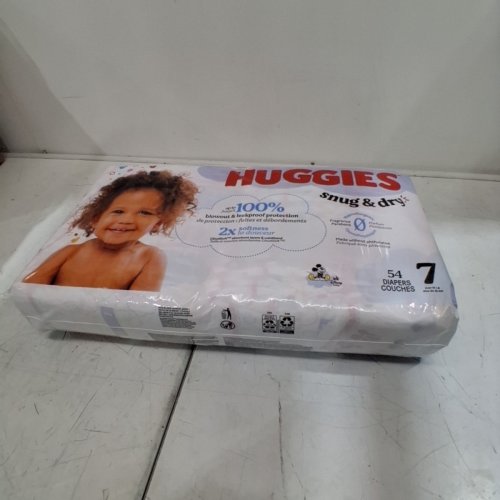54PK HUGGIES SNUG AND DRY DIAPERS - SIZE 7 - DISNEY image 2