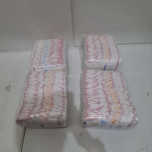 100PK HUGGIES SNUG AND DRY DIAPERS - SIZE 4 - MICKEY MOUSE image 2