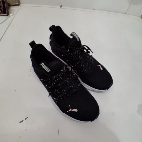 WOMEN'S PUMA SOFTRIDE SOPHIA SLIP ON SNEAKER - SIZE 8 - BLACK/PINK image 3