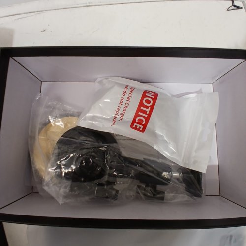 CAR GPS NAVIGATOR - 9" SCREEN - BLACK - (MODEL: J908) image 4