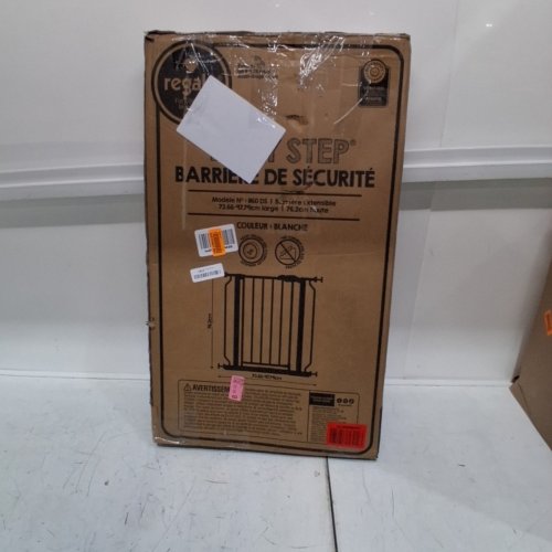 REGALO EASY STEP BABY GATE - 29" TO 38.5" - WHITE (MODEL 1160) image 4