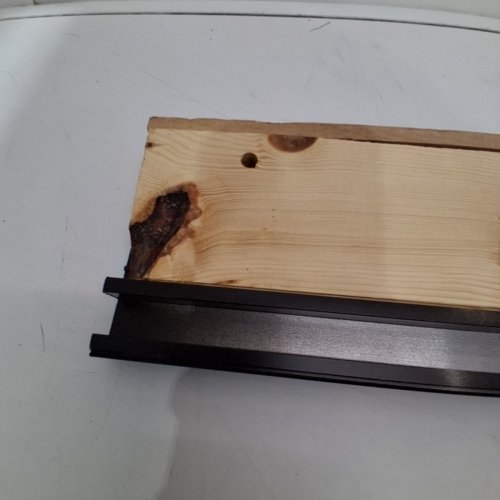 M-D BUILDING PRODUCTS ADJUSTABLE TH393 ALUMINUM & HARDWOOD SILL INSWING - 1-1/8" X 4-9/16" - 36" - BRONZE FINISH (MODEL: 77792) image 3