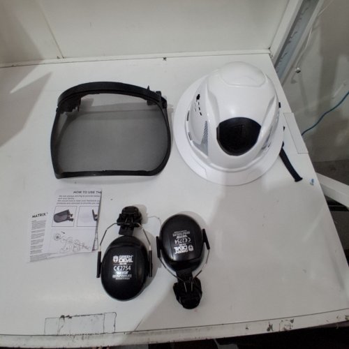GREEN DEVIL OSHA APPROVED INDUSTRIAL SAFETY HELMET, FACE SHIELD AND EARMUFFS - OSFM - WHITE AND BLACK image 3