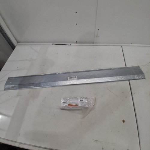 ALUMINUM FLOOR TRANSITION THRESHOLD STRIP - 36" X 4", FOR THRESHOLD HEIGHT LESS THAN 1.6" - SILVER image 2